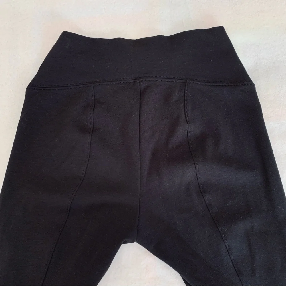 White House Black Market Pants Women's WKND Relaxed Knit Legging‎ Black Size 4